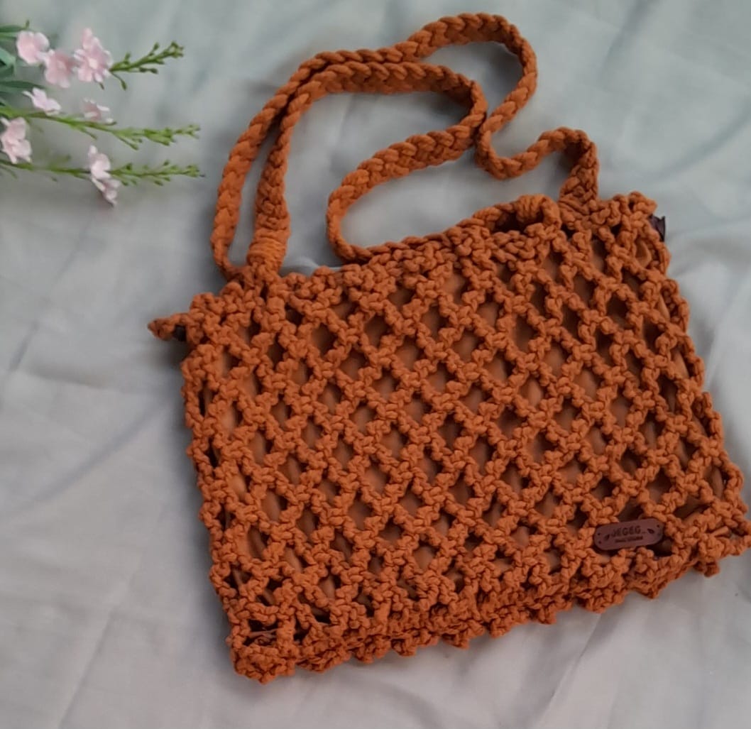 Aisya Macrame Bag