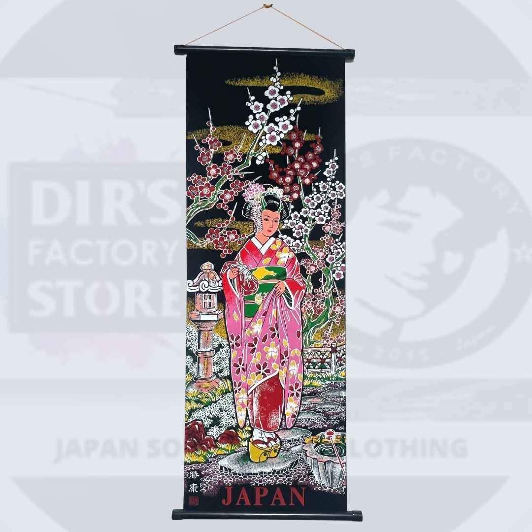 Km-04 Kakejiku Hanging Scroll