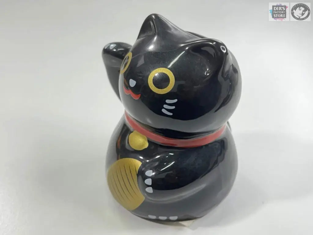 Maneko Neko ( Piggy Bank ) Souvenir