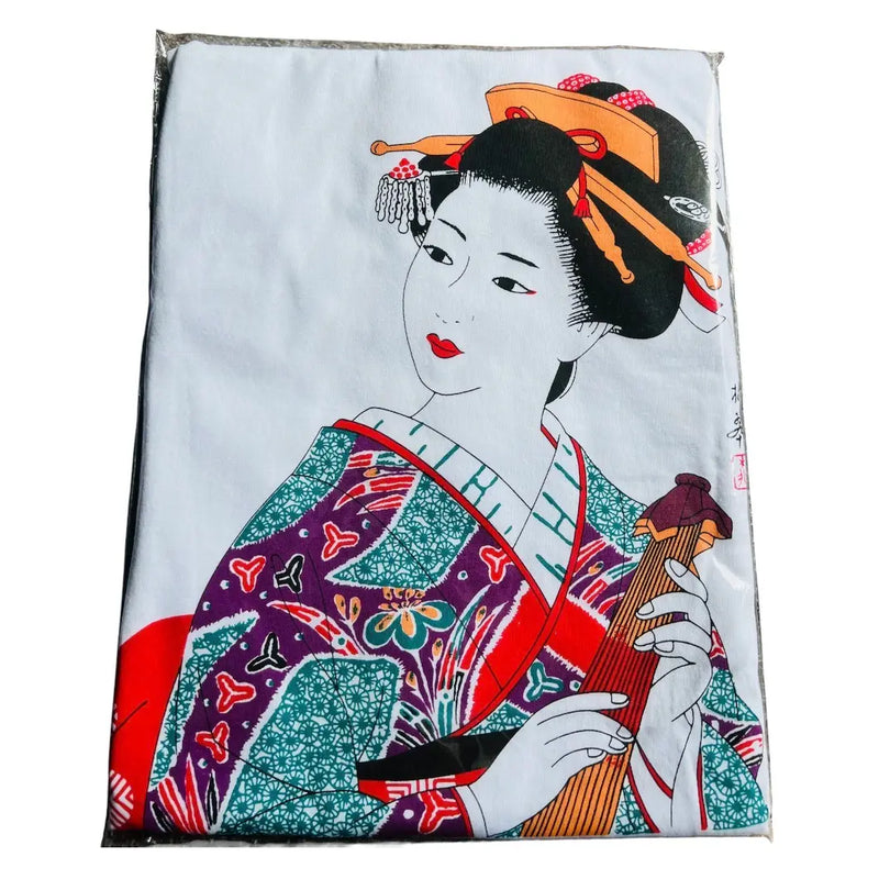 Japan Souvenir T-Shirt – Traditional Japanese Woman