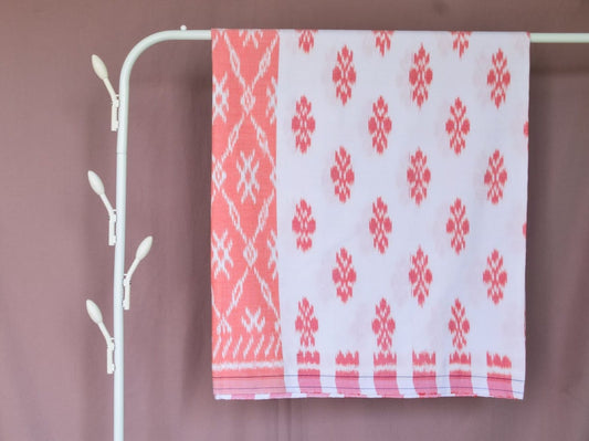 Sarong dệt bằng sen