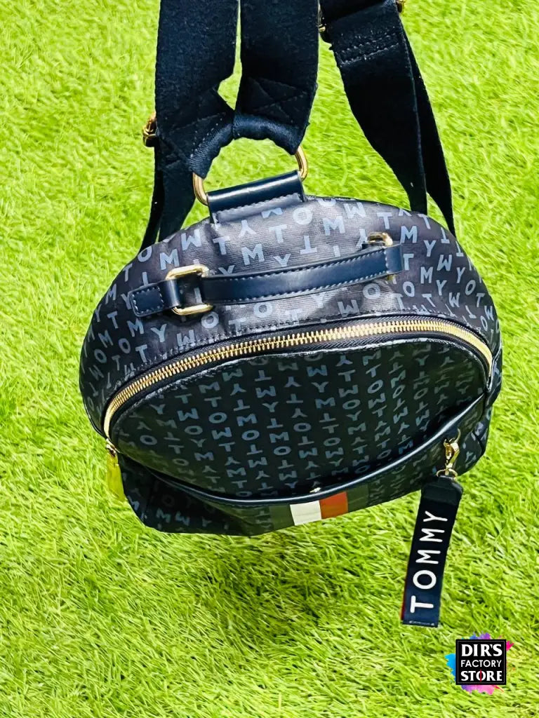 Used06 Tommy Hilfiger Back Pack Bag
